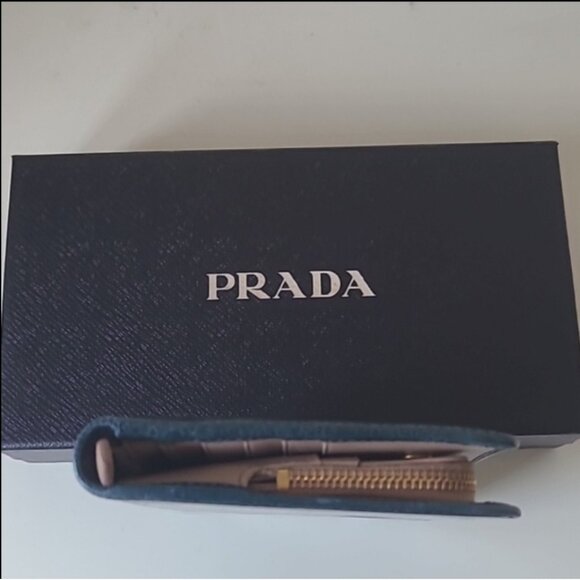 PRADA Leather Travelers Wallet - Picture 13 of 14